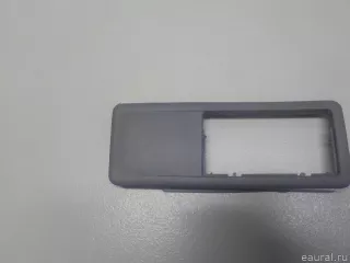 7L68674855J6 VAG Рамка плафона салонного Volkswagen Touareg 1 Арт E51916895, вид 3