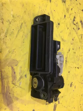 a2037500693 Ручка крышки багажника Mercedes C W203 Арт 92282MA, вид 1