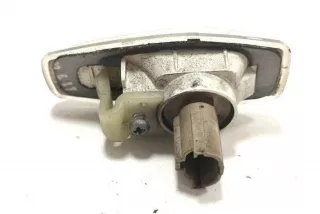 art11332674 Повторитель передний правый Kia Sorento 1 Арт 11332674, вид 3