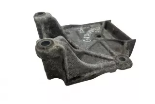 CAA116A072 , art11354338 Кронштейн компрессора кондиционера Mitsubishi Grandis Арт 11354338, вид 1