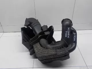 LF5013201B Mazda Резонатор воздушного фильтра Mazda 3 BP Арт E31029906, вид 1