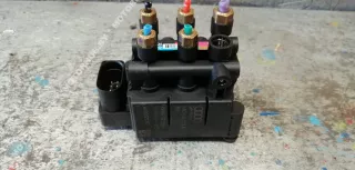 4N0616013A Блок клапанов пневмоподвески Audi E-Tron Арт 00096347, вид 1