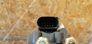 4N0616013A Блок клапанов пневмоподвески Audi E-Tron Арт 00096347, вид 5