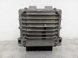 2749000800 Блок управления ДВС Mercedes C W205 Арт 00245463, вид 3