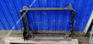 GX738B588CE Кронштейн радиатора Jaguar XE 1 Арт 00096693, вид 1
