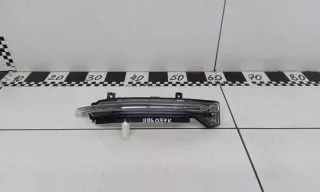 3SA949102 Повторитель поворота зеркала правого Bentley Continental 5 Арт 986037K, вид 1