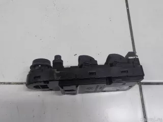 61319122111 BMW Блок управления стеклоподъемниками BMW 5 E60/E61 Арт E50694404, вид 3