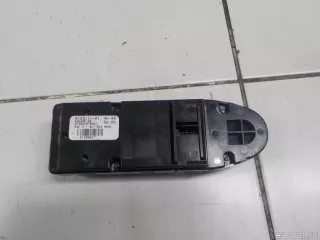 61319122111 BMW Блок управления стеклоподъемниками BMW 5 E60/E61 Арт E50694404, вид 4