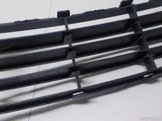 1K0853677C9B9 VAG Заглушка (решетка) в бампер передний Volkswagen Jetta 5 Арт E51823733, вид 11