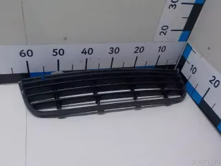 1K0853677C9B9 VAG Заглушка (решетка) в бампер передний Volkswagen Jetta 5 Арт E51823733, вид 2