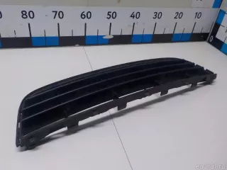 1K0853677C9B9 VAG Заглушка (решетка) в бампер передний Volkswagen Jetta 5 Арт E51823733, вид 7