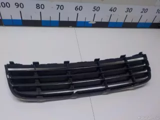 1K0853677C9B9 VAG Заглушка (решетка) в бампер передний Volkswagen Jetta 5 Арт E51823733, вид 8