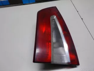 1444599 Ford Фонарь задний внутренний правый Ford Galaxy 2 restailing Арт E51834820, вид 2