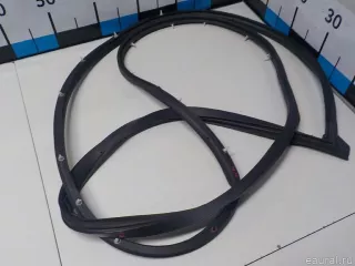 Уплотнитель двери Toyota Rav 4 3 2008г. 6786142050 Toyota - Фото 2
