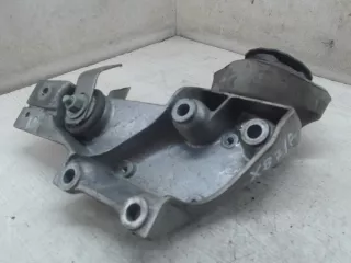  подушка кпп прав Volkswagen Passat B5 Арт 23000515, вид 3