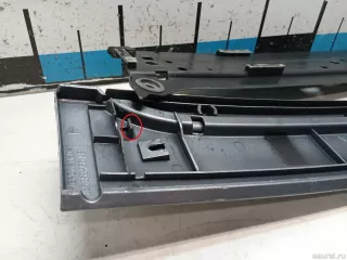 95555590901 VAG Накладка двери багажника Porsche Cayenne 957 Арт E90339500, вид 4