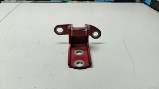 687800D071 Toyota Петля двери задней левой нижняя Toyota Yaris 2 Арт E90353834, вид 1