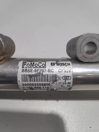 LR025853 Land Rover Топливная рампа  Ford S-Max 1 Арт E22060061, вид 5