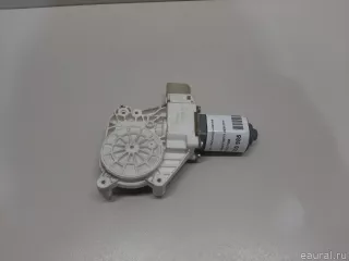 51337271563 BMW Моторчик стеклоподъемника BMW 5 F10/F11/GT F07 Арт E22533985, вид 1