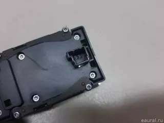 17290569009107 Mercedes Benz Блок управления стеклоподъемниками Mercedes SL r231 Арт E23210379, вид 6