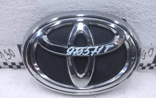 753100K080 Эмблема решетки радиатора Toyota Fortuner 2 Арт 975571T, вид 1