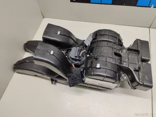 64116977947 BMW Корпус отопителя BMW X5 E70 Арт E70367886, вид 2
