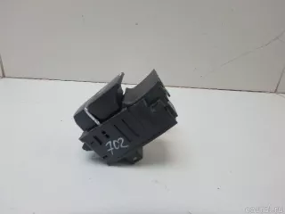 61319877889 BMW Кнопка фиксатора стояночного тормоза BMW 5 F10/F11/GT F07 Арт E70649659, вид 3