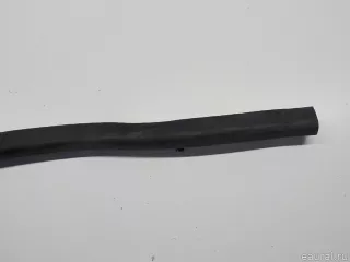 5338102060 Toyota Уплотнитель капота Toyota Corolla E120 Арт E31452711, вид 2