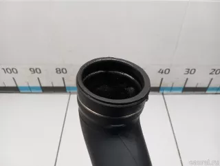 13717571350 BMW Патрубок интеркулера BMW X5 E70 Арт E31494466, вид 4