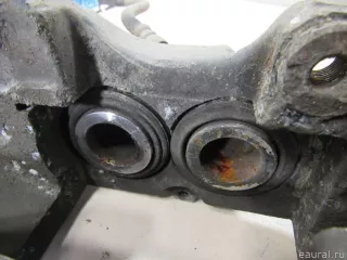 4773022460 Toyota Суппорт тормозной передний правый Lexus RC Арт E80511260, вид 4