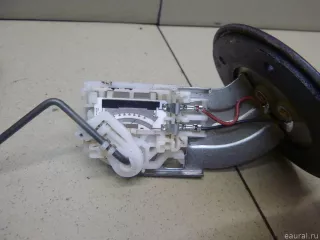 8332049215 Toyota Датчик уровня топлива Toyota Rav 4 4 Арт E100388168, вид 4