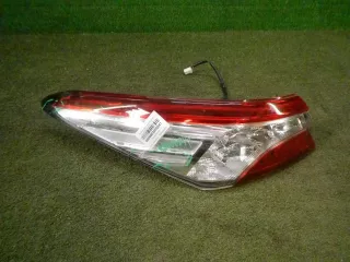 8156033690 фонарь левый внешний Toyota Camry XV70 Арт DIZ0000003200841, вид 1