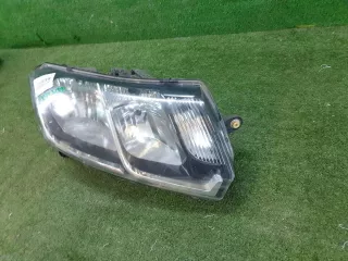 260105559R битая фара правая Renault Logan 2 Арт DIZ0000005491391, вид 3