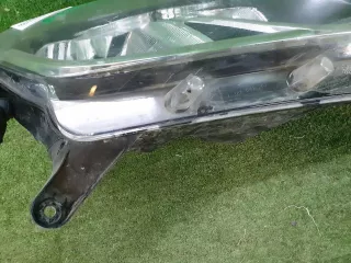 260105559R битая фара правая Renault Logan 2 Арт DIZ0000005491391, вид 7
