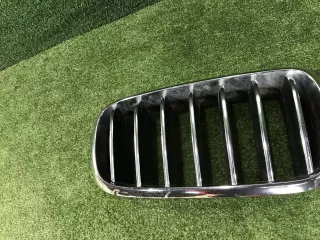 51137316062 решетка радиатора правая BMW X5 F15 Арт DIZ0000005568833, вид 3