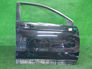 67010SWWE00ZZ дверь передняя правая Honda CR-V 3 Арт DIZ0000005893003, вид 1