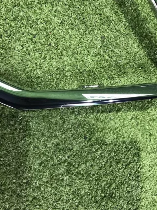 5JA8536072ZZ молдинг решетки радиатора Skoda Rapid Арт DIZ0000005958450, вид 12