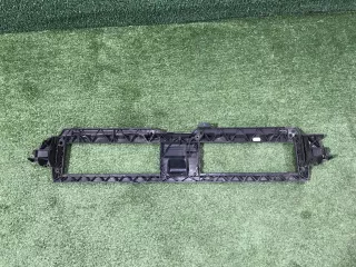 8W6807771 кронштейн решетки радиатора Audi A5 (S5,RS5) 2 Арт DIZ0000006108991, вид 2