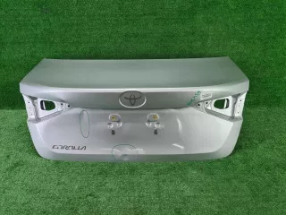 6440102F30 крышка багажника Toyota Corolla E120 Арт DIZ0000006345808, вид 1