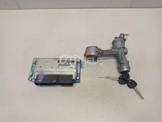  Блок управления двигателем Hyundai Matrix Арт AM22998599, вид 1