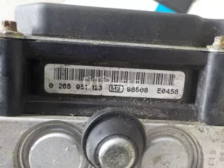 27596SC020 Блок ABS (насос) Subaru Forester SH Арт AM31156850, вид 6