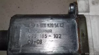 0068205442 Mercedes Benz Моторчик стеклоподъемника Mercedes Sprinter W907/910 Арт E21236955, вид 4