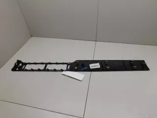 25868199 GM Накладка декоративная Chevrolet Tahoe GMT900 Арт E70204261, вид 4