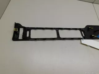 25868199 GM Накладка декоративная Chevrolet Tahoe GMT900 Арт E70204261, вид 5