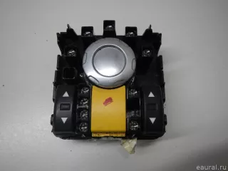 YUD501710 Land Rover Кнопка переключения режимов подвески Land Rover Range Rover Sport 1 restailing Арт E70437084, вид 1