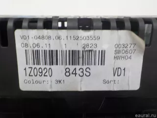 1Z0920843SKD0 VAG Панель приборов Skoda Octavia A8 Арт E84593563, вид 8