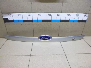 1540067 Ford Накладка двери багажника Ford Focus 2 restailing Арт E100146442, вид 1