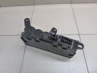 8266353050 Toyota Корпус блока предохранителей Lexus IS 2 Арт E12797028, вид 3