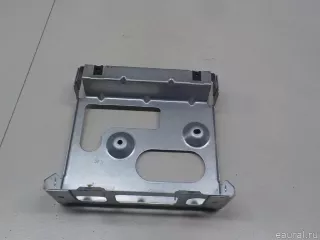 LR003071 Land Rover Кронштейн (сопут. товар) Land Rover Freelander 2 Арт E52299849, вид 1