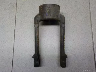 52090477AA Chrysler Кронштейн амортизатора левый Jeep Cherokee KL Арт E30508396, вид 1